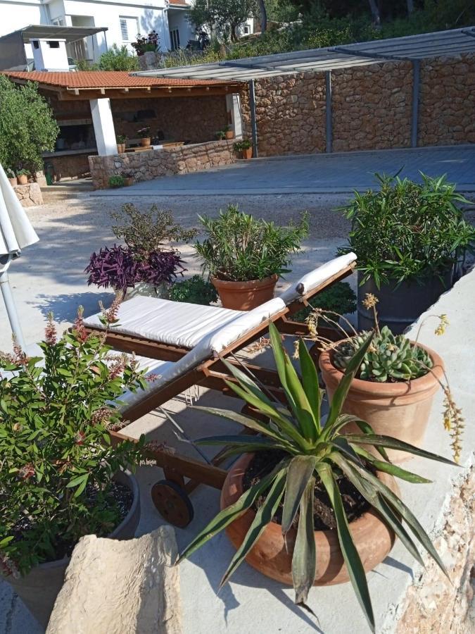 Apartmani Nila Света-Неделя Экстерьер фото