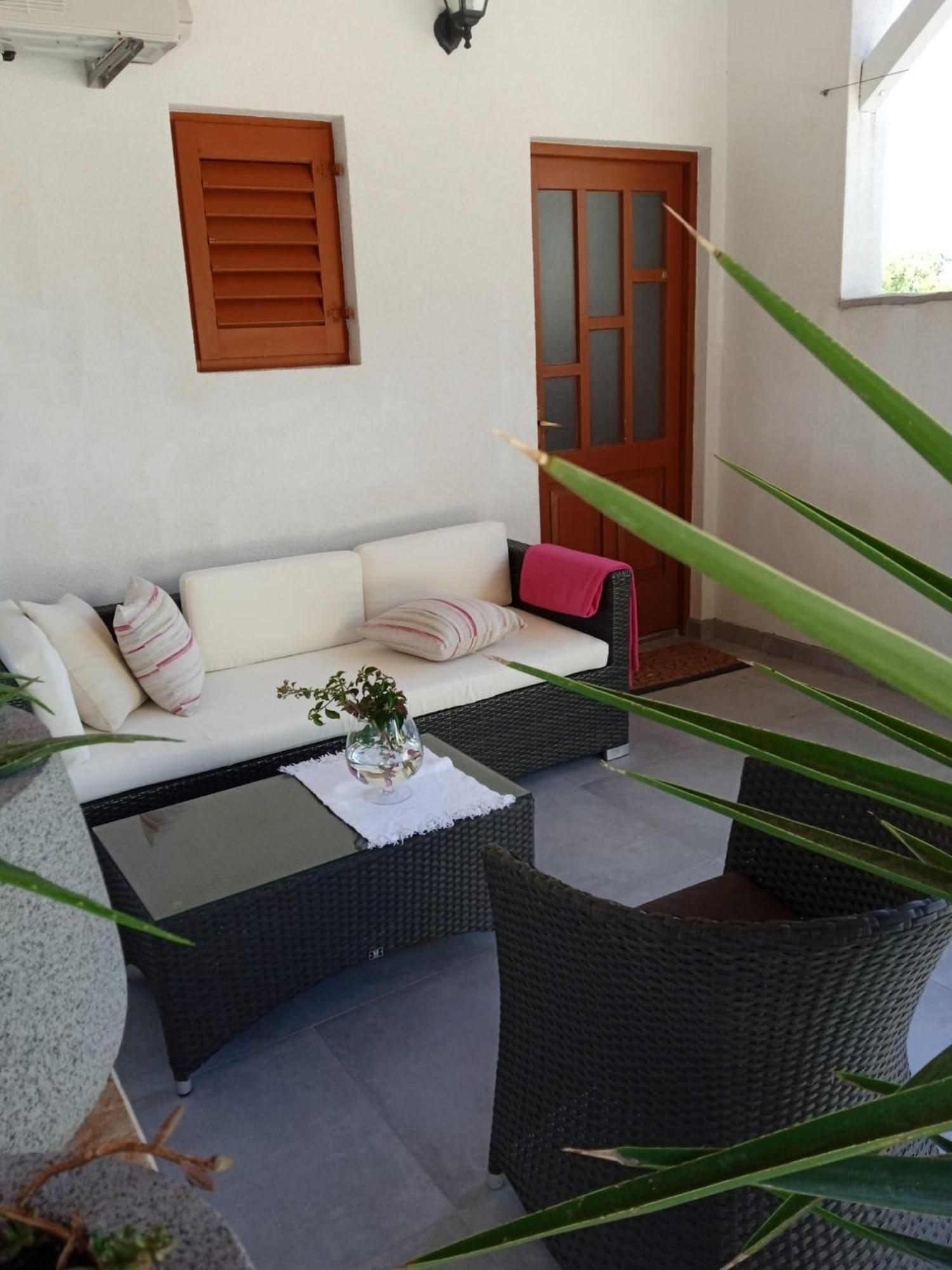 Apartmani Nila Света-Неделя Номер фото